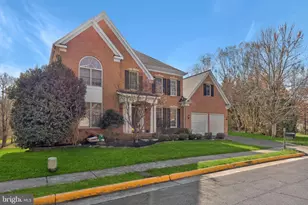 11638 Forest Hill Ct, Fairfax, VA 22030 - Photo 5