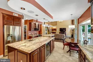 10608 Kilcormac Way, Fairfax Station, VA 22039 - Photo 17