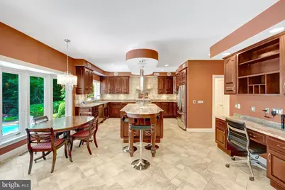 10608 Kilcormac Way, Fairfax Station, VA 22039 - Photo 11
