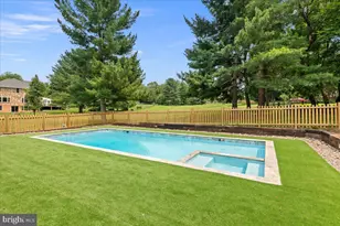 353 Gallop Wood Pl, Great Falls, VA 22066 - Photo 103