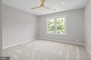 353 Gallop Wood Pl, Great Falls, VA 22066 - Photo 71