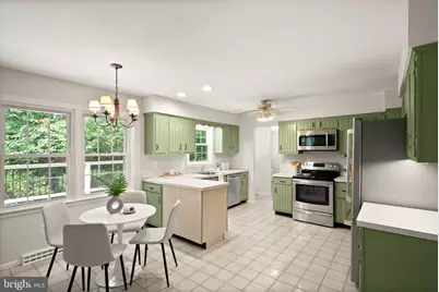 8104 Chivalry Road, Annandale, VA 22003 - Photo 17