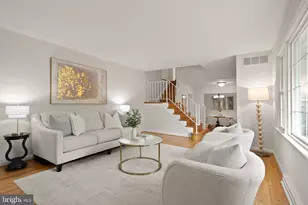 8104 Chivalry Rd, Annandale, VA 22003 - Photo 11