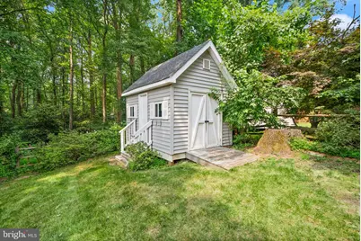 8104 Chivalry Road, Annandale, VA 22003 - Photo 59