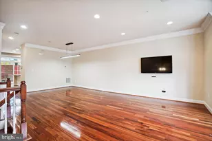 8062 Criaza Branch Ct, Vienna, VA 22182 - Photo 5