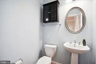 8062 Criaza Branch Ct, Vienna, VA 22182 - Photo 13