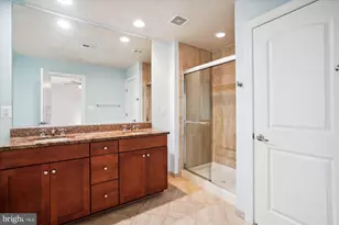 8062 Criaza Branch Ct, Vienna, VA 22182 - Photo 17