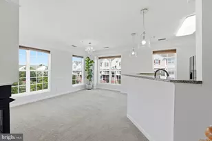 2489 Quick St, Herndon, VA 20171 - Photo 5