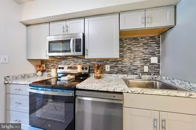 3815 Burlingame Place #33E, Alexandria, VA 22309 - Photo 11
