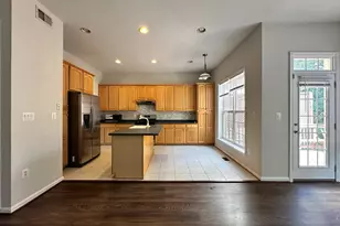 13052 Greg Roy Ln, Herndon, VA 20171 - Photo 15