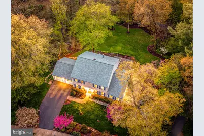 10812 Hunt Club Road, Reston, VA 20190 - Photo 3