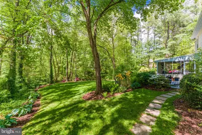 10812 Hunt Club Road, Reston, VA 20190 - Photo 17
