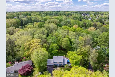 10812 Hunt Club Road, Reston, VA 20190 - Photo 23