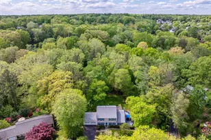 10812 Hunt Club Rd, Reston, VA 20190 - Photo 23