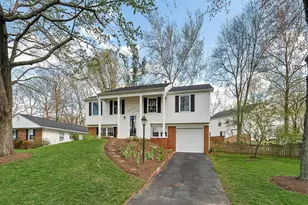 13143 Melville Ln, Fairfax, VA 22033 - Photo 1