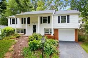 13143 Melville Ln, Fairfax, VA 22033 - Photo 1
