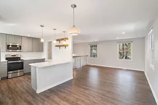 13143 Melville Ln, Fairfax, VA 22033 - Photo 13