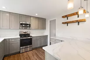 13143 Melville Ln, Fairfax, VA 22033 - Photo 15