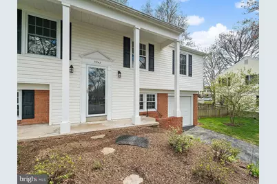 13143 Melville Lane, Fairfax, VA 22033 - Photo 5