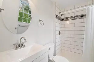 13143 Melville Ln, Fairfax, VA 22033 - Photo 25