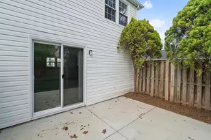 13143 Melville Ln, Fairfax, VA 22033 - Photo 33