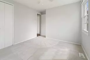 13143 Melville Ln, Fairfax, VA 22033 - Photo 29