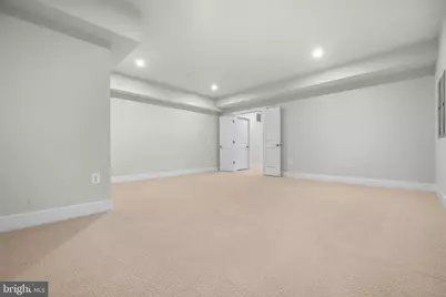 7505 Magarity Road, Falls Church, VA 22043 - Photo 59