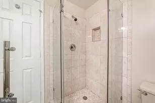 7208 Burton Hill Ct, Springfield, VA 22152 - Photo 25