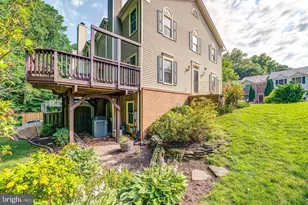 7208 Burton Hill Ct, Springfield, VA 22152 - Photo 31