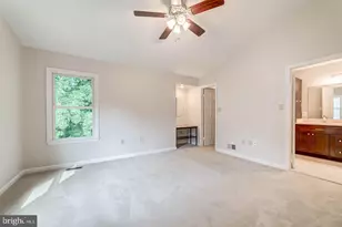 7208 Burton Hill Ct, Springfield, VA 22152 - Photo 15