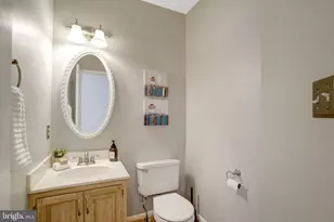 5807 Clapham Rd, Alexandria, VA 22315 - Photo 7