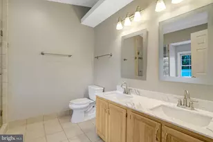 5807 Clapham Rd, Alexandria, VA 22315 - Photo 17
