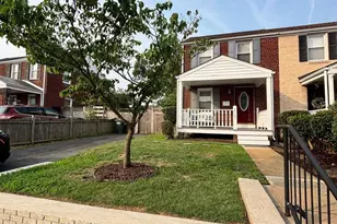 2705 Fort Dr, Alexandria, VA 22303 - Photo 1