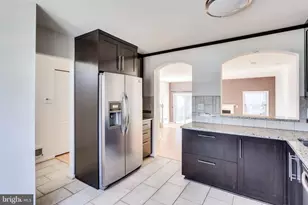 9977 Capperton Dr, Oakton, VA 22124 - Photo 13