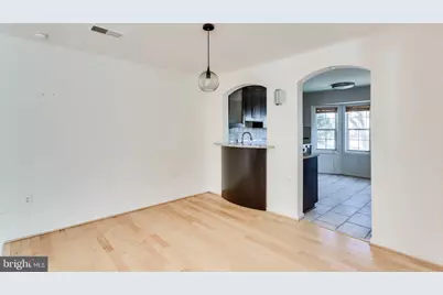 9977 Capperton Drive, Oakton, VA 22124 - Photo 7