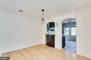 9977 Capperton Dr, Oakton, VA 22124 - Photo 7