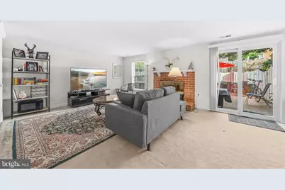 3050 Federal Hill Drive, Falls Church, VA 22044 - Photo 25
