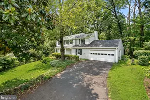 2284 Dosinia Ct, Reston, VA 20191 - Photo 3