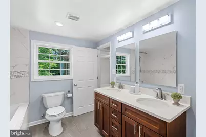 2284 Dosinia Court, Reston, VA 20191 - Photo 31