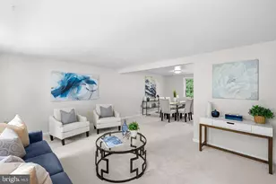 2284 Dosinia Ct, Reston, VA 20191 - Photo 9