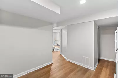 2284 Dosinia Court, Reston, VA 20191 - Photo 41