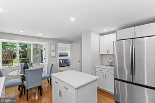 2284 Dosinia Ct, Reston, VA 20191 - Photo 25