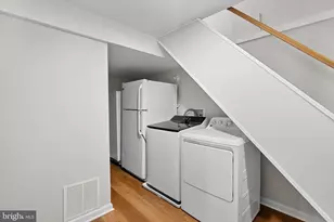 2284 Dosinia Ct, Reston, VA 20191 - Photo 43