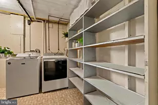 2623 Armada St, Herndon, VA 20171 - Photo 25