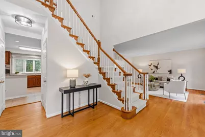 15094 Wetherburn Drive, Centreville, VA 20120 - Photo 7