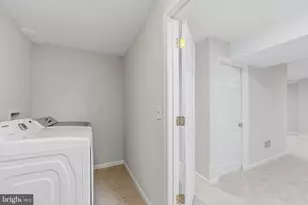15094 Wetherburn Dr, Centreville, VA 20120 - Photo 51