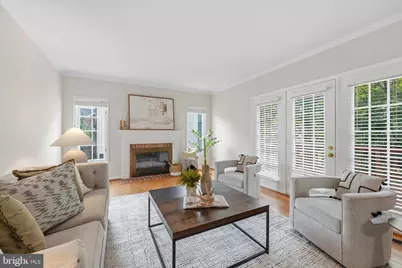 15094 Wetherburn Drive, Centreville, VA 20120 - Photo 23