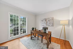 15094 Wetherburn Dr, Centreville, VA 20120 - Photo 13