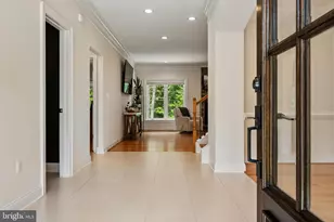11434 Park Dr, Fairfax, VA 22030 - Photo 5