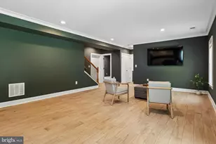 11434 Park Dr, Fairfax, VA 22030 - Photo 35